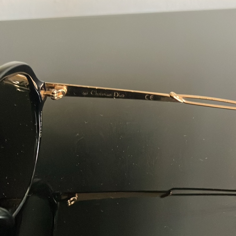 Dior Confident Sunglasses - Picture 6 of 8